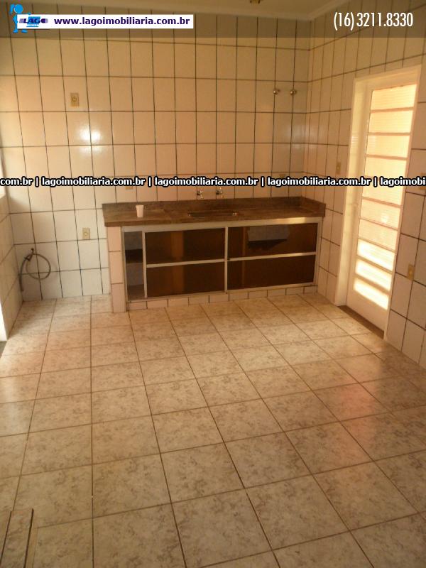 Alugar Casa / Padrão em Ribeirão Preto R$ 1.700,00 - Foto 8