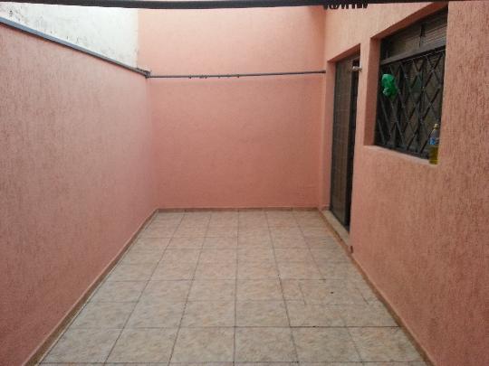 Alugar Casa / Padrão em Ribeirão Preto R$ 1.550,00 - Foto 1