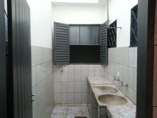 Alugar Casa / Padrão em Ribeirão Preto R$ 1.550,00 - Foto 6