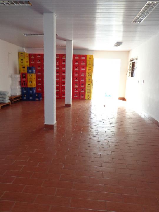 Alugar Comercial padrão / Casa comercial em Cravinhos R$ 1.750,00 - Foto 5