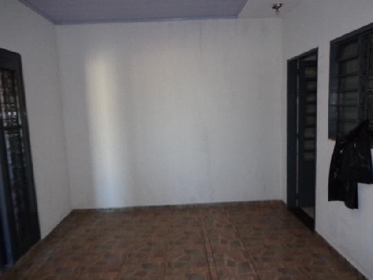 Alugar Comercial padrão / Casa comercial em Cravinhos R$ 1.750,00 - Foto 18