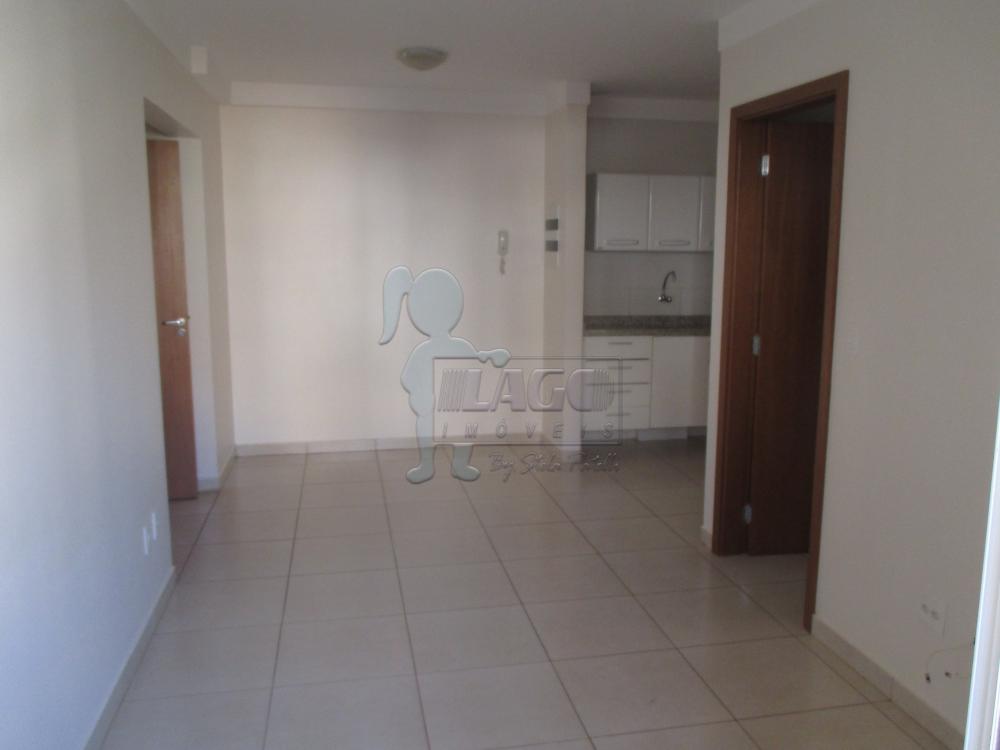 Alugar Apartamento / Padrão em Ribeirão Preto R$ 1.200,00 - Foto 3