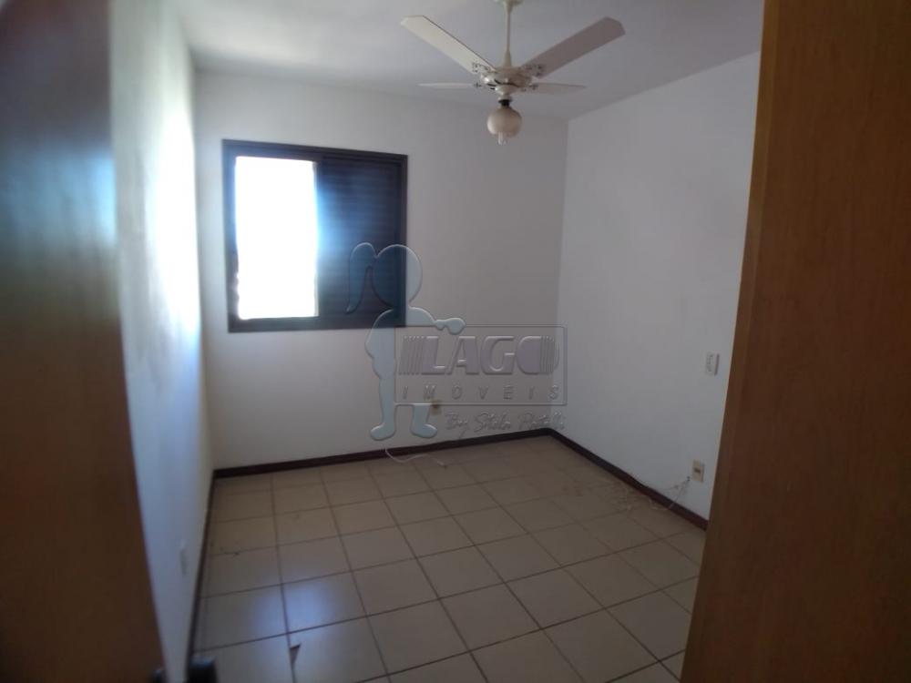 Alugar Apartamento / Padrão em Ribeirão Preto R$ 1.200,00 - Foto 11