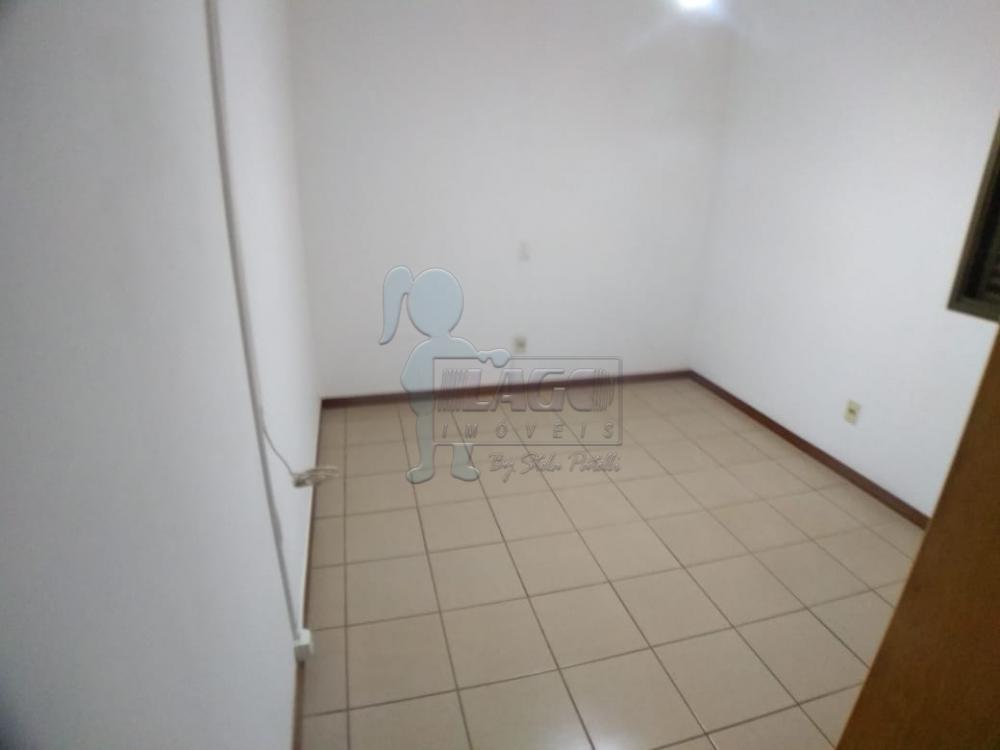 Alugar Apartamento / Padrão em Ribeirão Preto R$ 1.200,00 - Foto 16