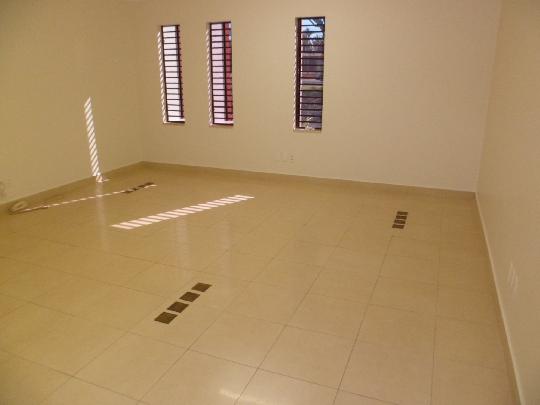 Alugar Comercial condomínio / Sala comercial em Ribeirão Preto R$ 1.600,00 - Foto 3