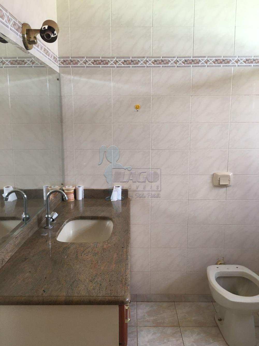 Alugar Casa / Padrão em Ribeirão Preto R$ 1.900,00 - Foto 9