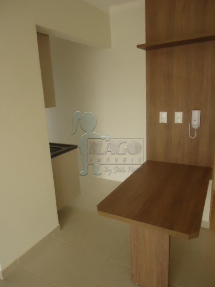 Alugar Apartamento / Padrão em Ribeirão Preto R$ 1.000,00 - Foto 12