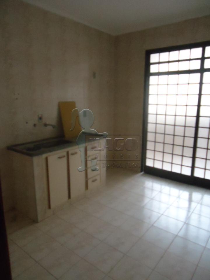 Alugar Apartamento / Padrão em Ribeirão Preto R$ 1.000,00 - Foto 2