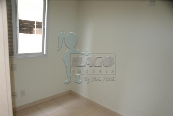 Alugar Apartamentos / Padrão em Ribeirão Preto R$ 1.900,00 - Foto 4