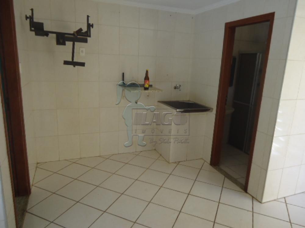 Alugar Casas / Padrão em Ribeirão Preto R$ 900,00 - Foto 11