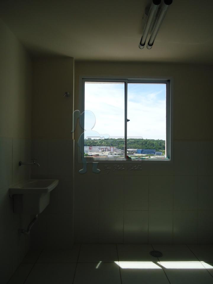 Alugar Apartamento / Padrão em Ribeirão Preto R$ 800,00 - Foto 4