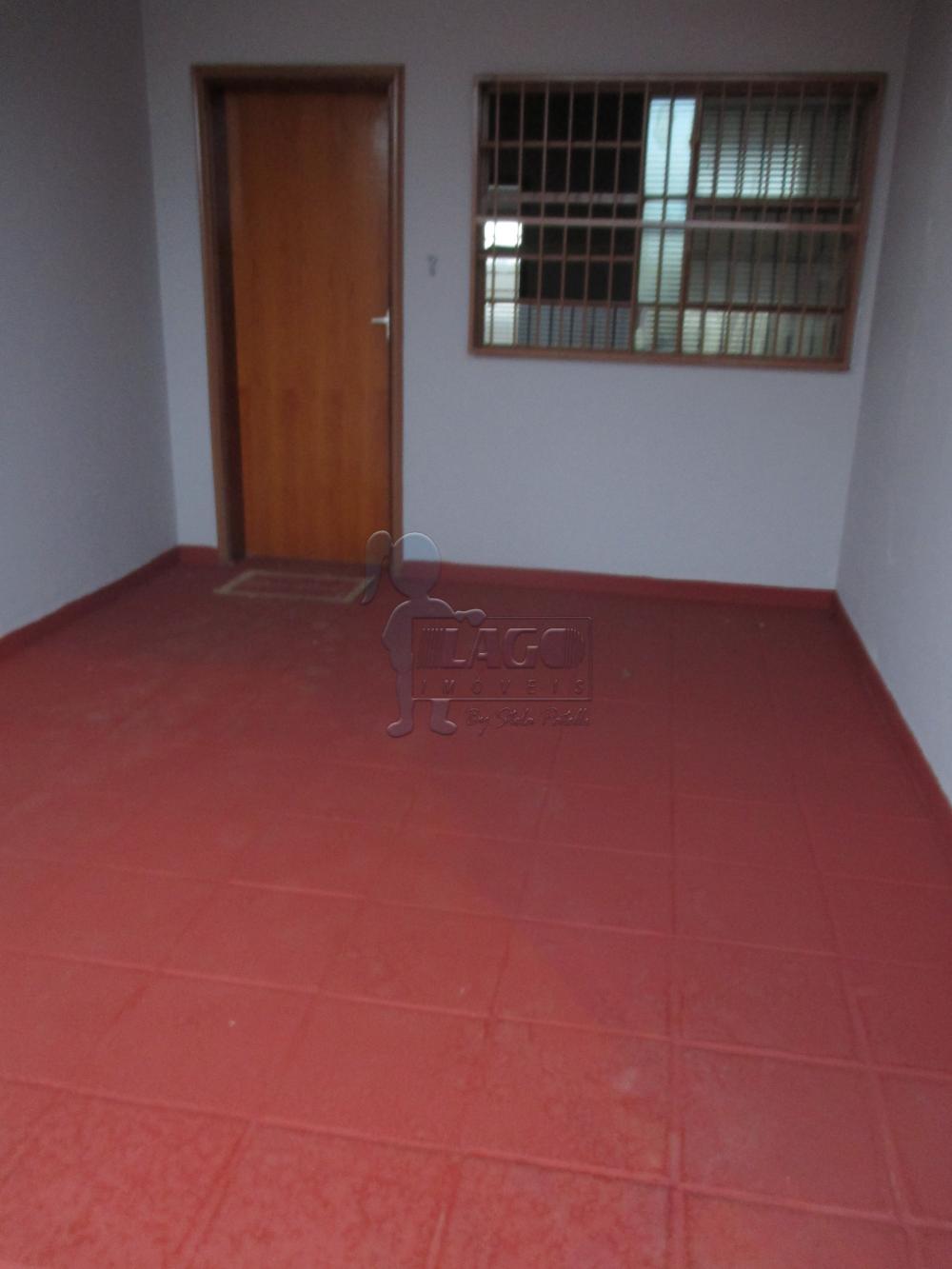 Alugar Casa / Padrão em Ribeirão Preto R$ 1.200,00 - Foto 1