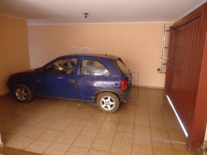 Alugar Casa / Padrão em Ribeirão Preto R$ 1.000,00 - Foto 1