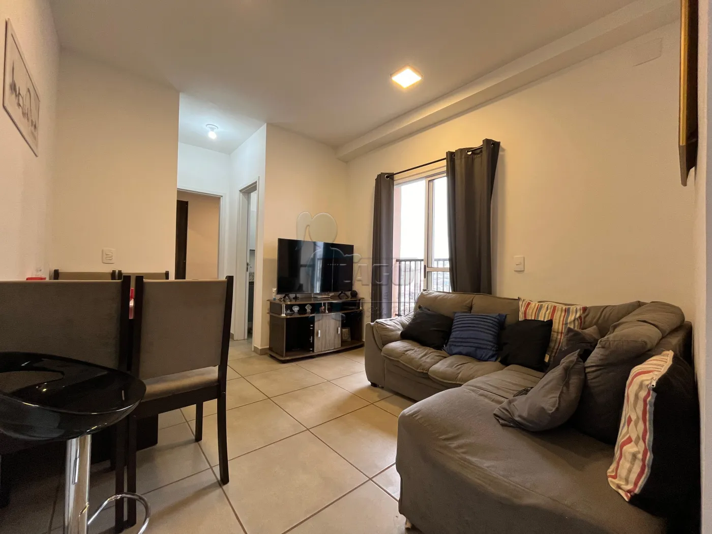 Alugar Apartamento / Padrão em Ribeirão Preto R$ 850,00 - Foto 3