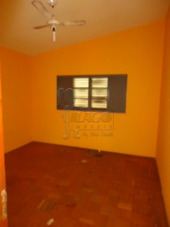 Alugar Casa / Padrão em Ribeirão Preto R$ 780,00 - Foto 9