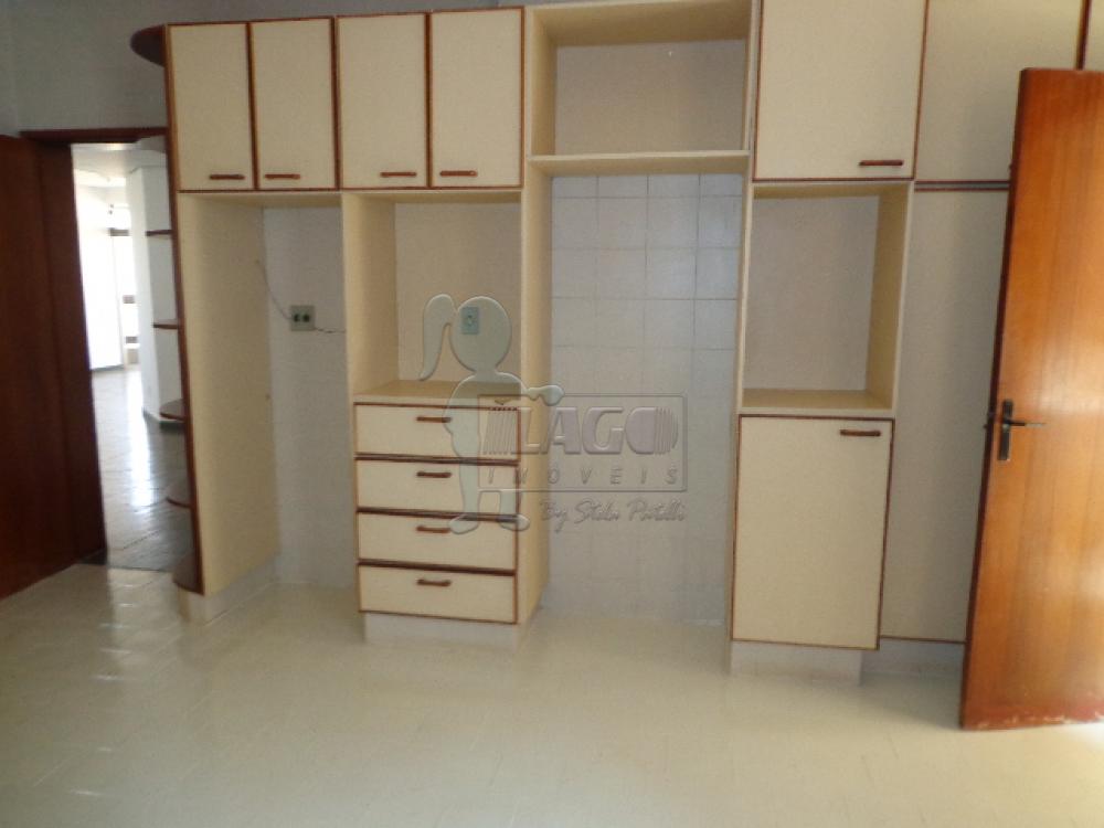 Alugar Apartamento / Padrão em Ribeirão Preto R$ 1.300,00 - Foto 4