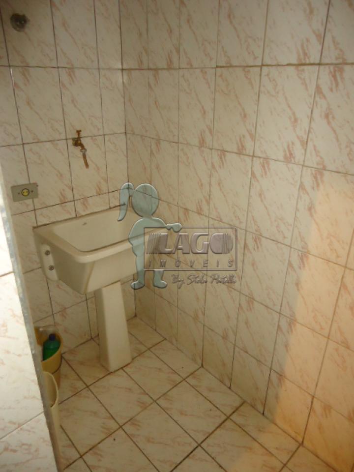 Alugar Apartamento / Padrão em Ribeirão Preto R$ 750,00 - Foto 5