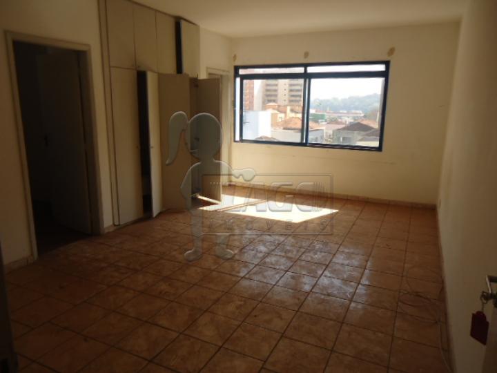 Alugar Apartamento / Padrão em Ribeirão Preto R$ 600,00 - Foto 3