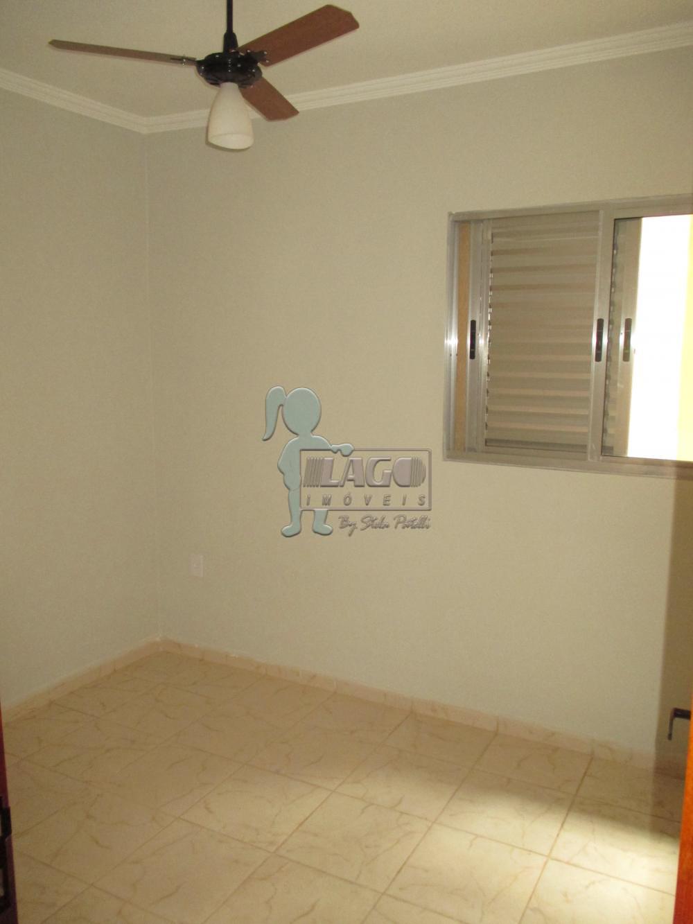 Alugar Casa / Padrão em Ribeirão Preto R$ 950,00 - Foto 25