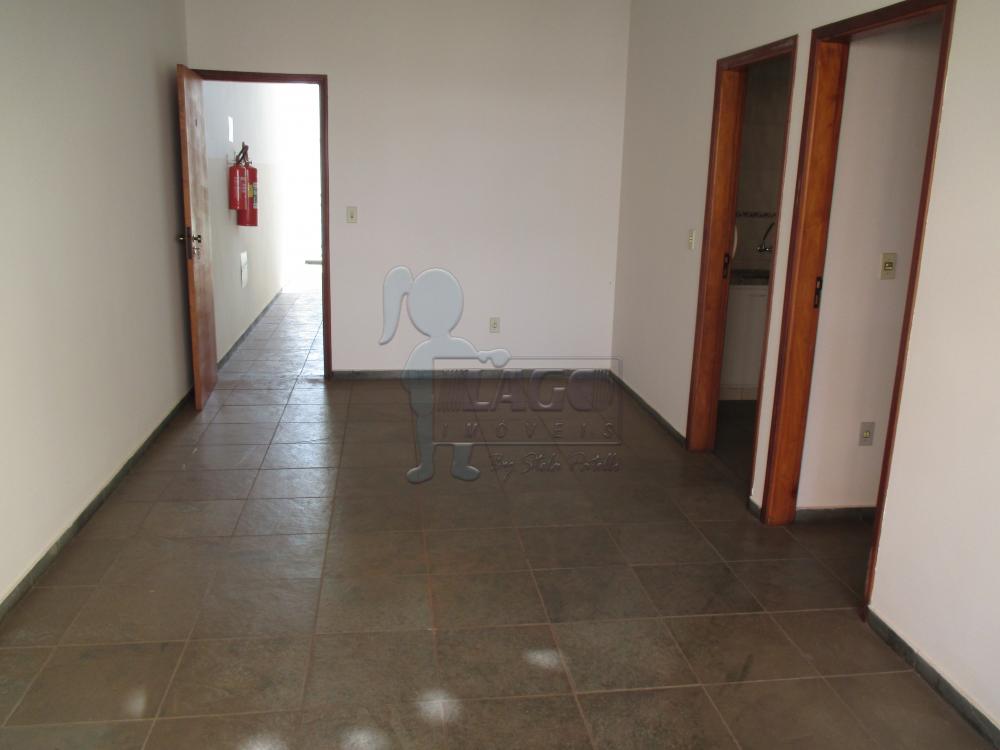 Alugar Apartamento / Padrão em Ribeirão Preto R$ 1.500,00 - Foto 3