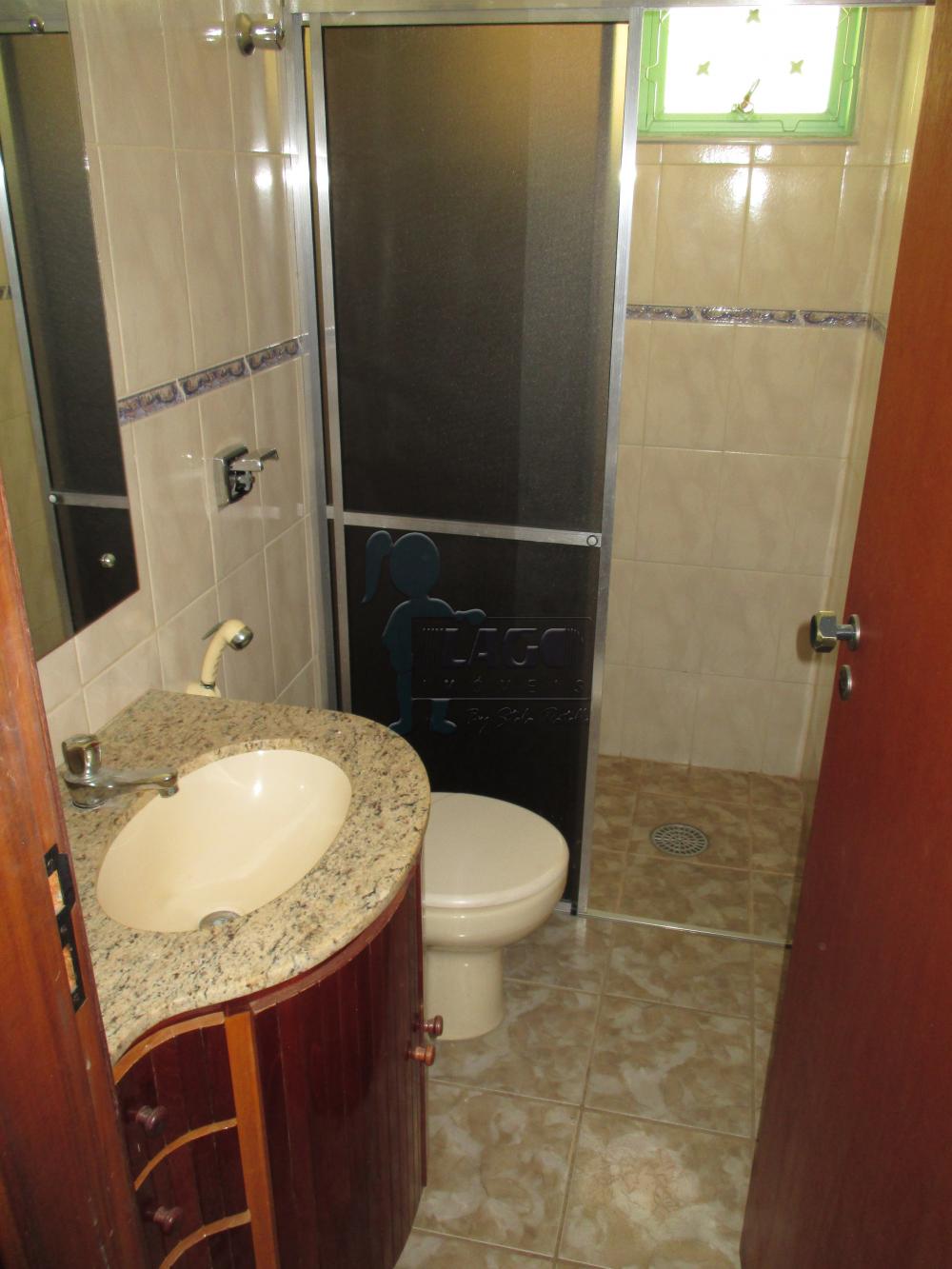 Alugar Apartamento / Padrão em Ribeirão Preto R$ 750,00 - Foto 9