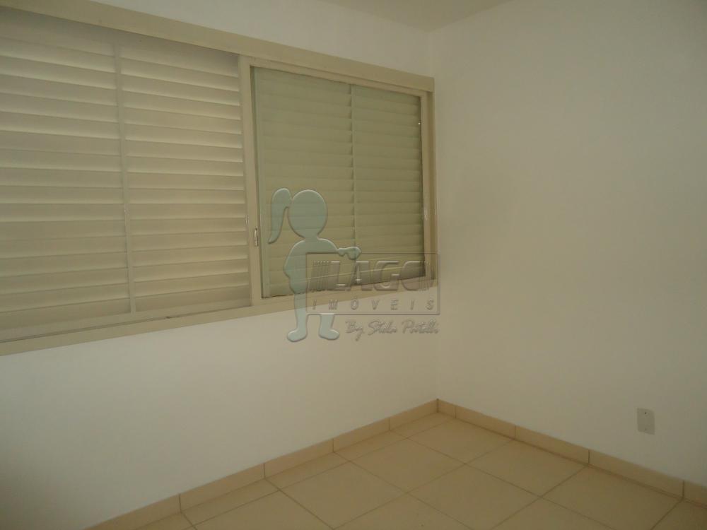 Alugar Apartamento / Padrão em Ribeirão Preto R$ 900,00 - Foto 3