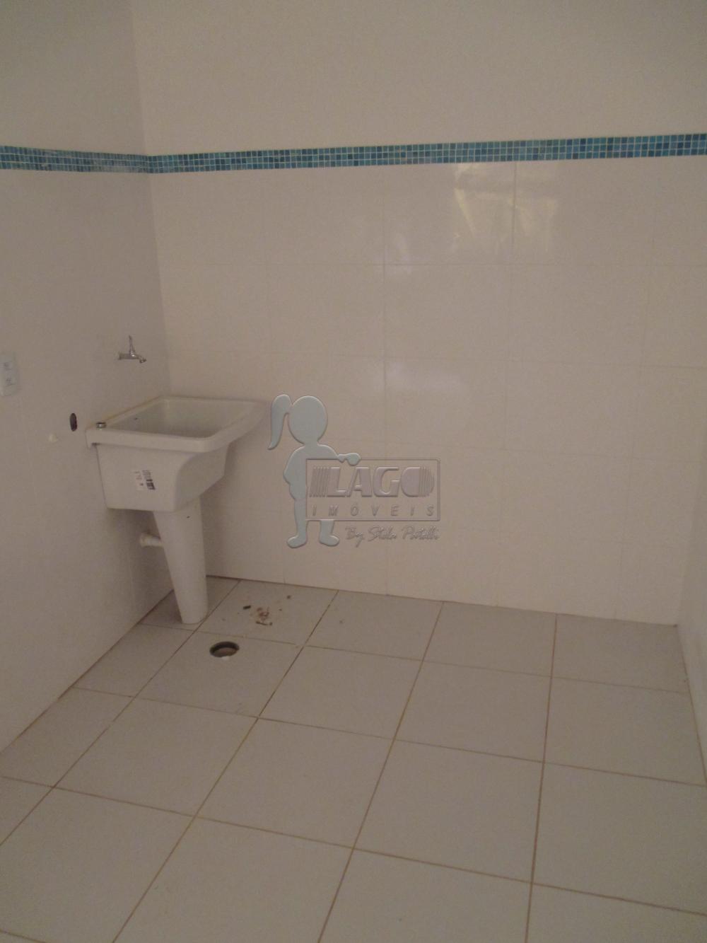 Alugar Apartamentos / Padrão em Ribeirão Preto R$ 750,00 - Foto 4