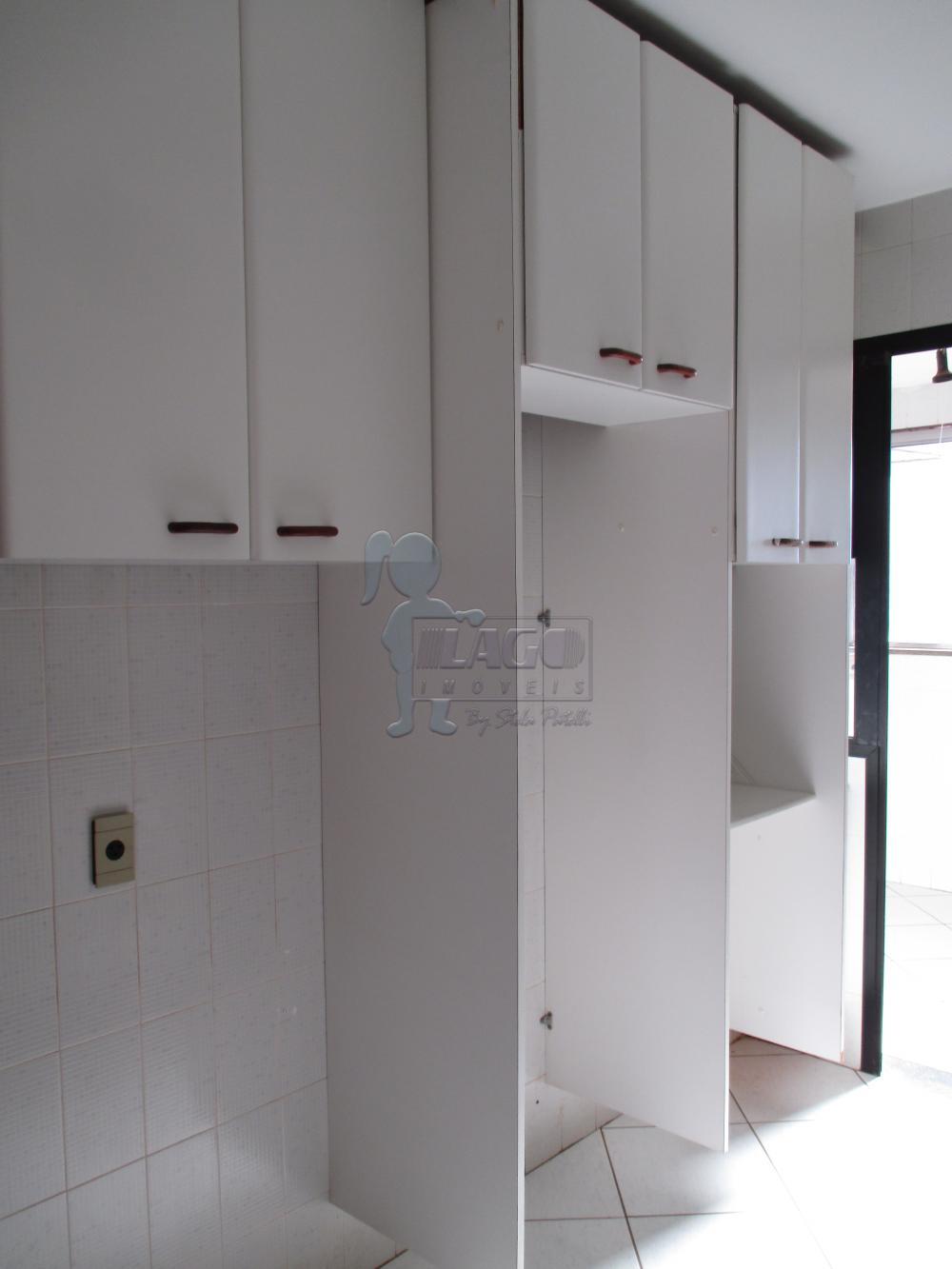 Alugar Apartamento / Padrão em Ribeirão Preto R$ 1.250,00 - Foto 11