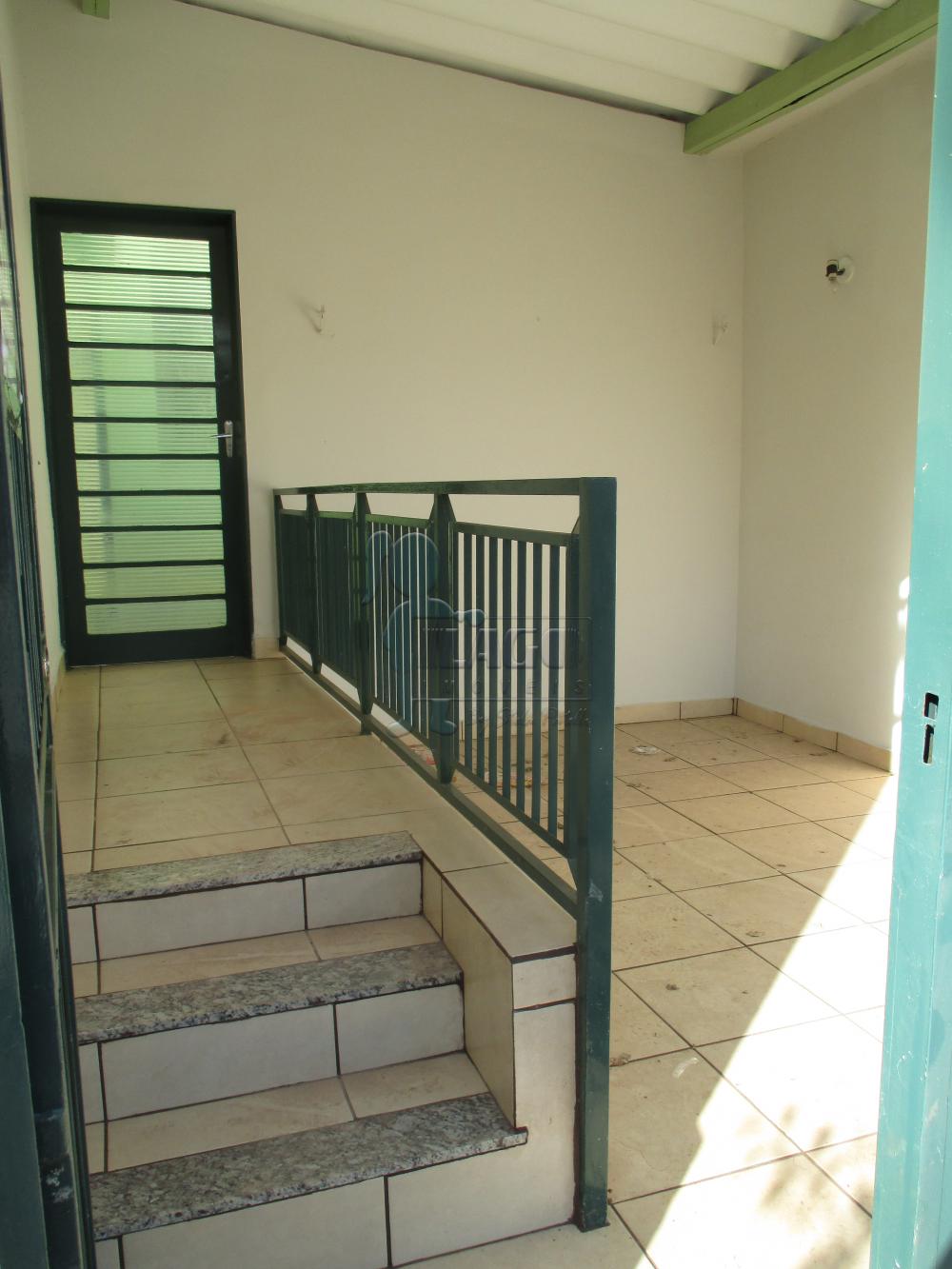 Comprar Casa / Padrão em Ribeirão Preto R$ 350.000,00 - Foto 1