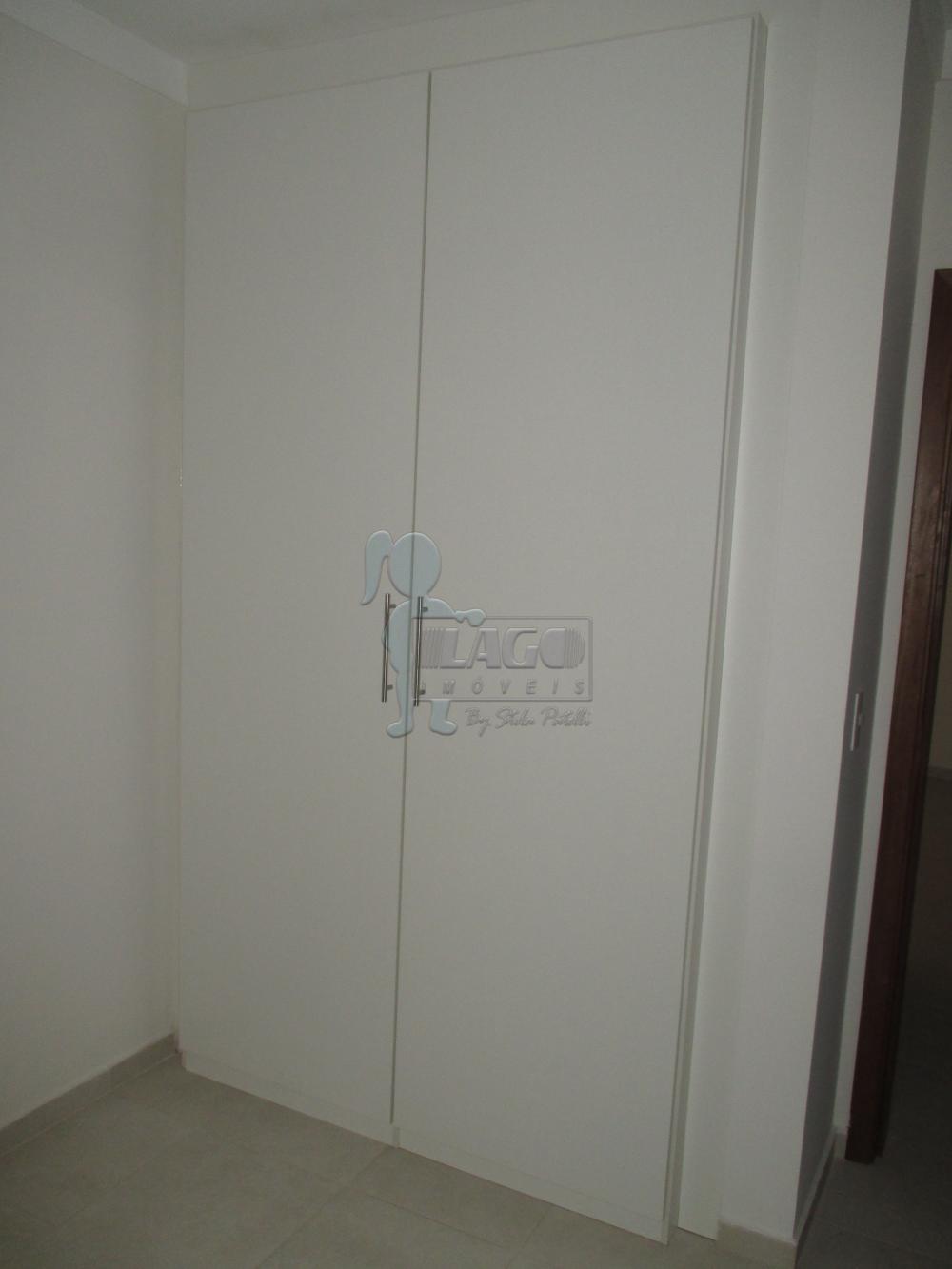 Alugar Apartamento / Padrão em Ribeirão Preto R$ 1.700,00 - Foto 4