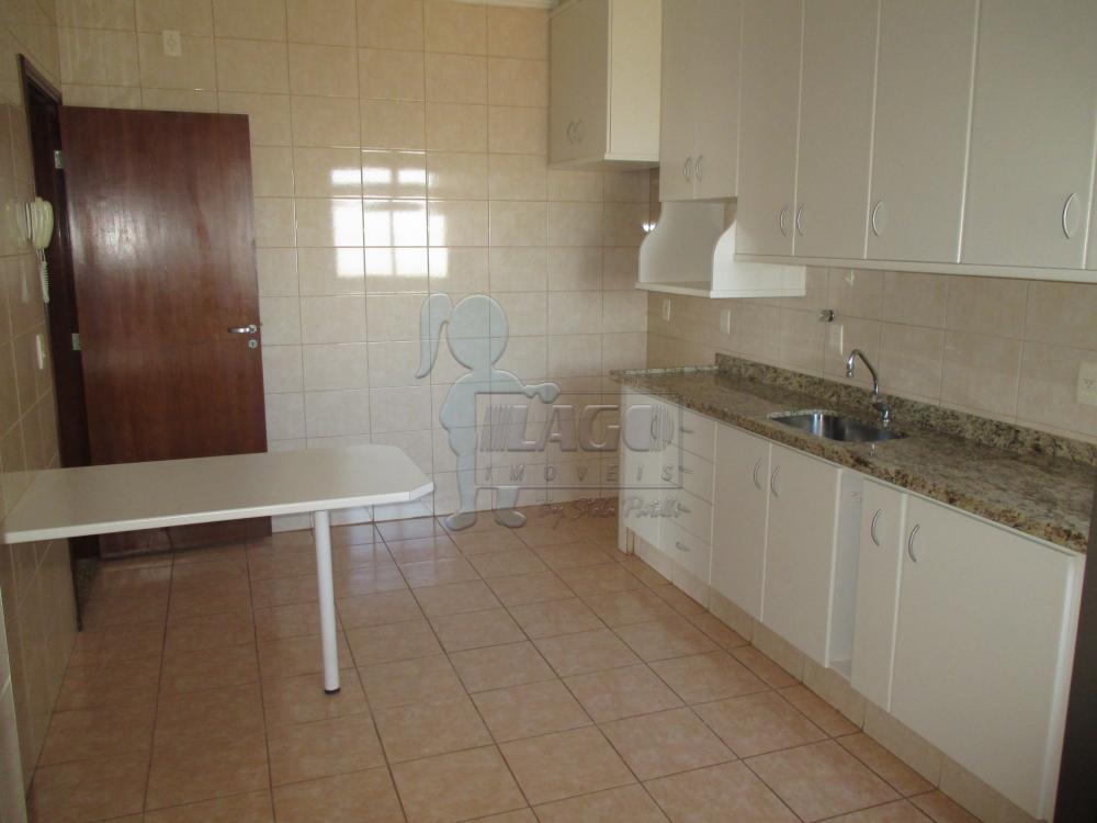 Alugar Apartamento / Padrão em Ribeirão Preto R$ 1.550,00 - Foto 8