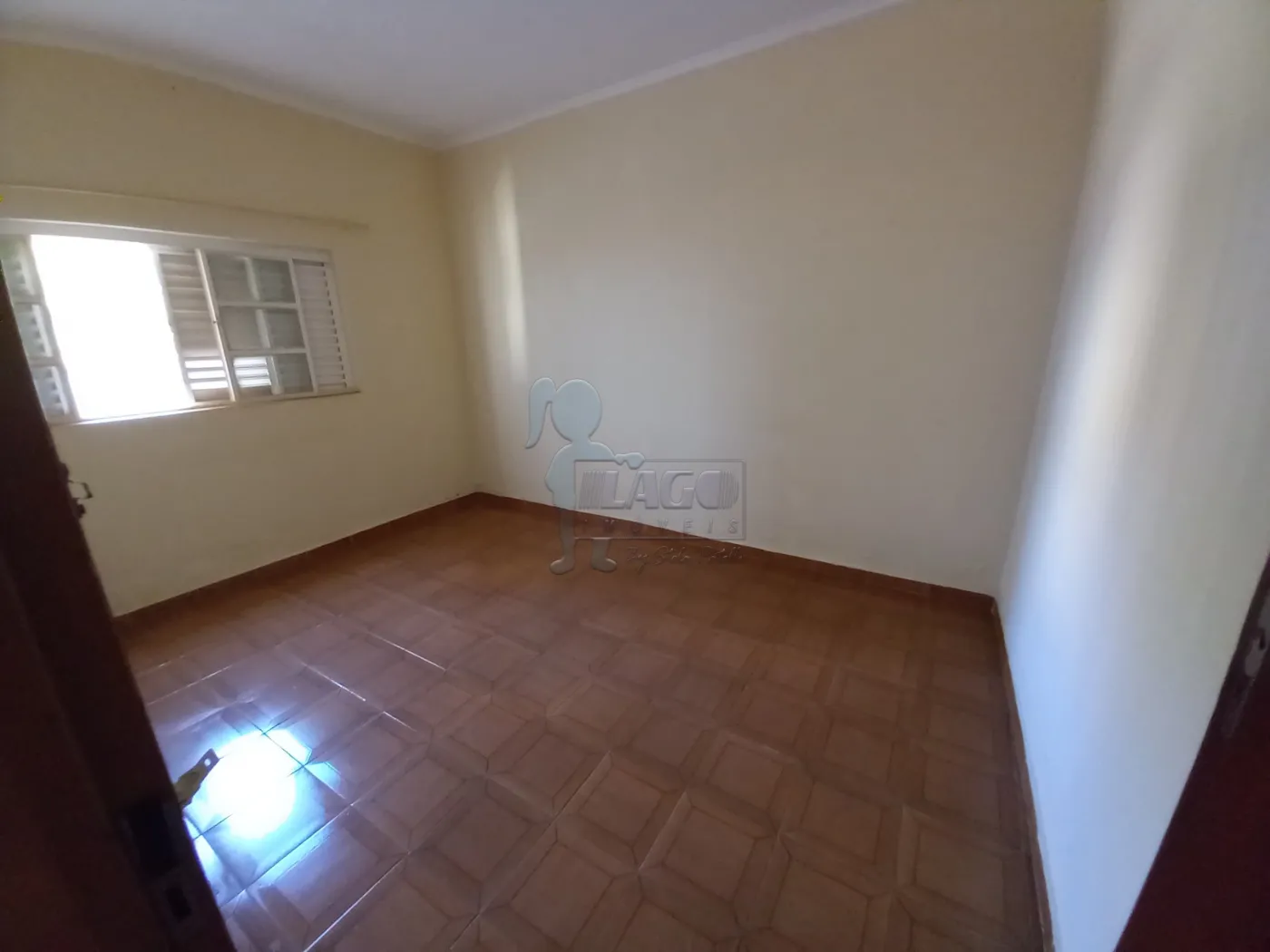 Alugar Casa / Padrão em Ribeirão Preto R$ 1.500,00 - Foto 5