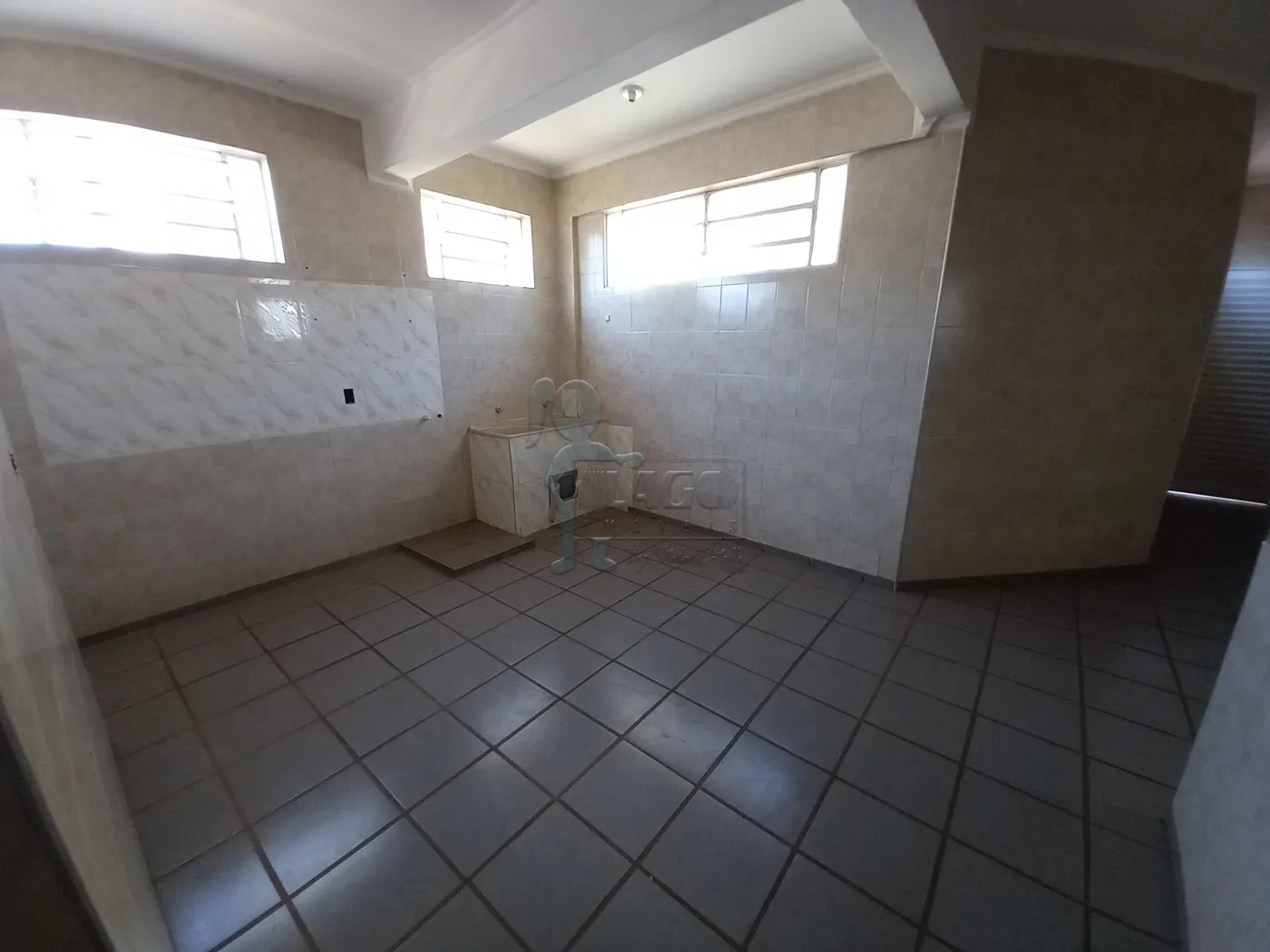 Alugar Casa / Padrão em Ribeirão Preto R$ 1.500,00 - Foto 7