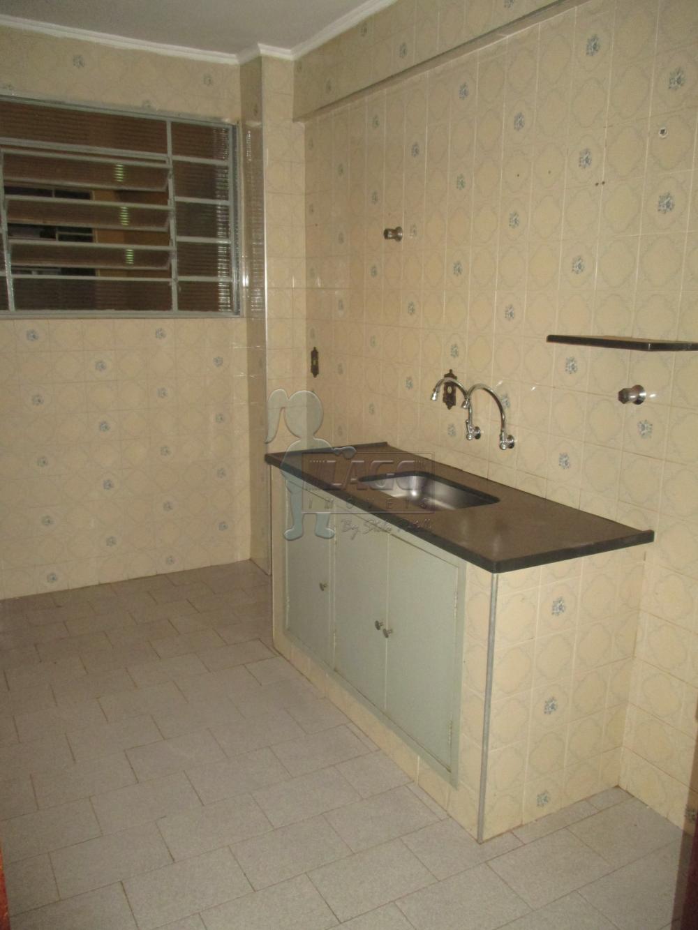 Alugar Apartamento / Padrão em Ribeirão Preto R$ 760,00 - Foto 3