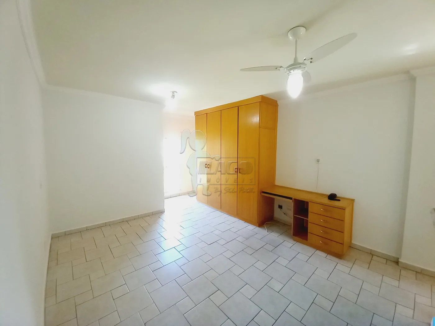 Alugar Apartamento / Padrão em Ribeirão Preto R$ 680,00 - Foto 3