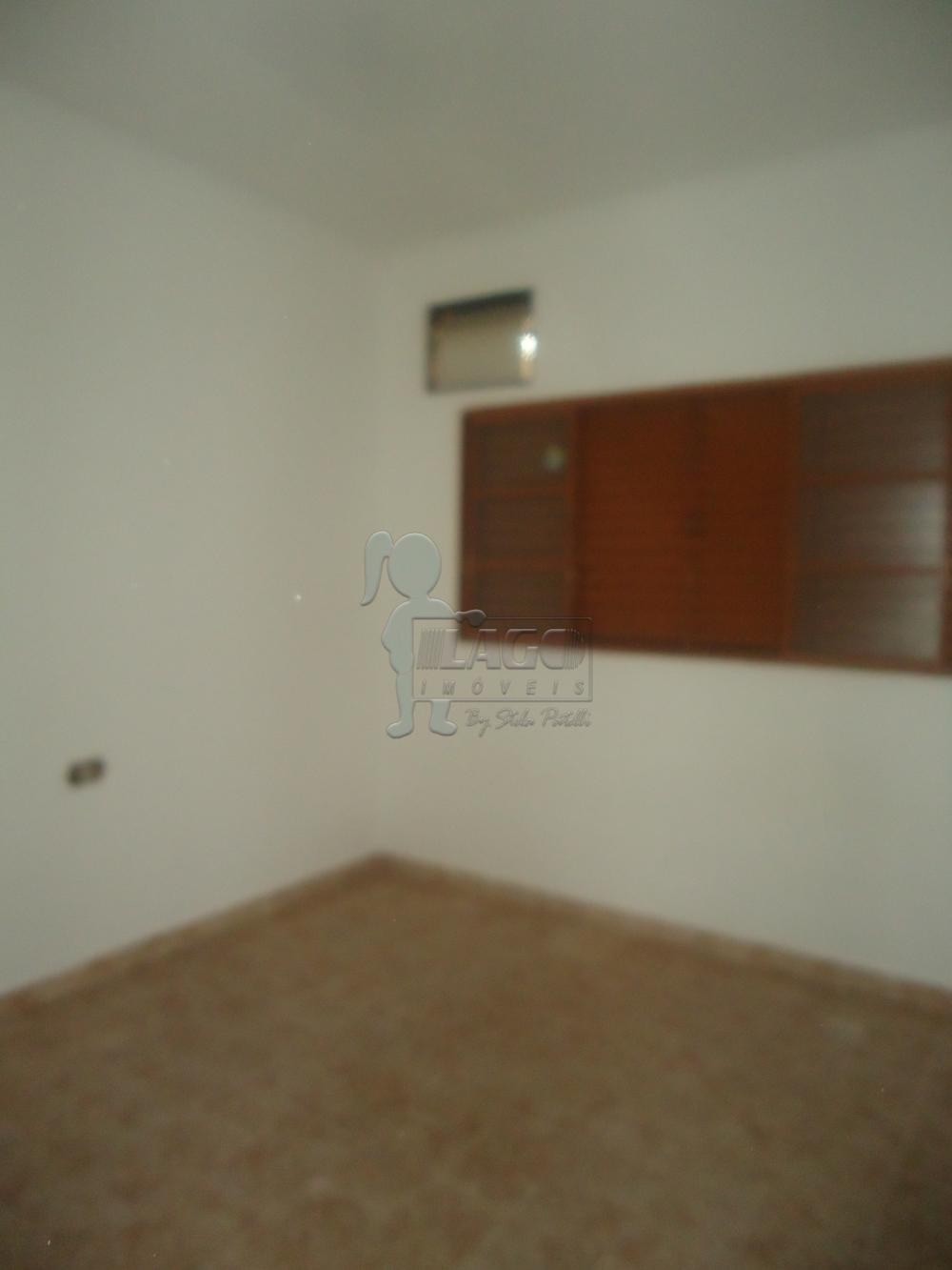 Alugar Casa / Padrão em Ribeirão Preto R$ 750,00 - Foto 11