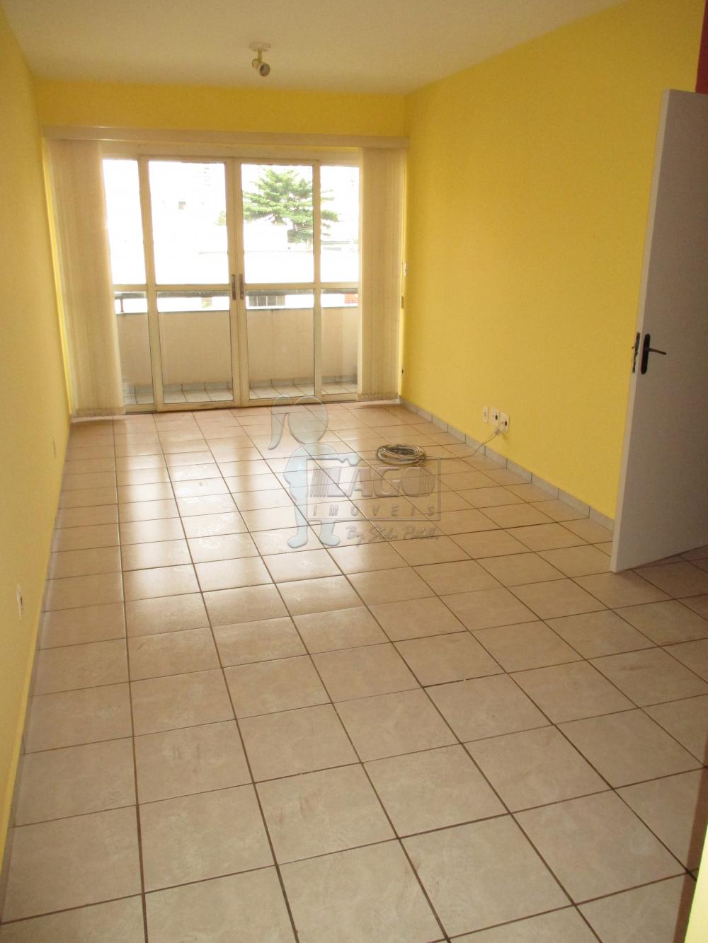 Alugar Apartamentos / Padrão em Ribeirão Preto R$ 860,00 - Foto 1