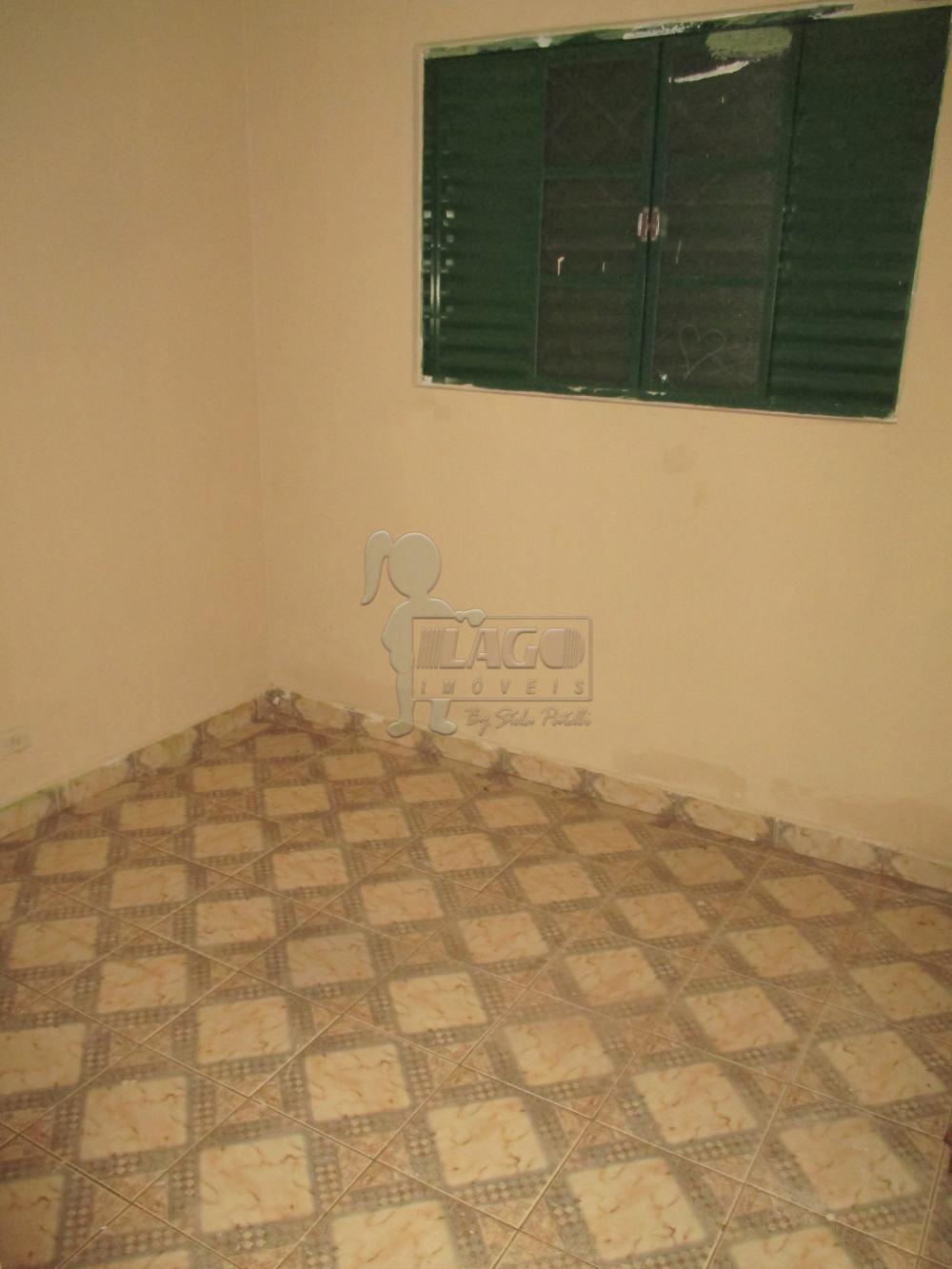 Alugar Casa / Padrão em Ribeirão Preto R$ 550,00 - Foto 6
