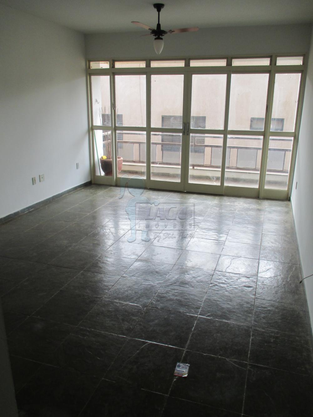 Alugar Apartamento / Padrão em Ribeirão Preto R$ 800,00 - Foto 1