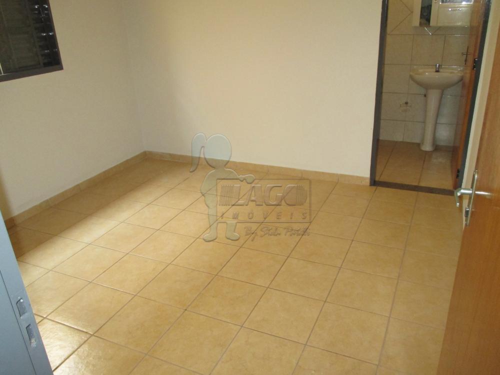 Alugar Casa / Padrão em Ribeirão Preto R$ 1.700,00 - Foto 10