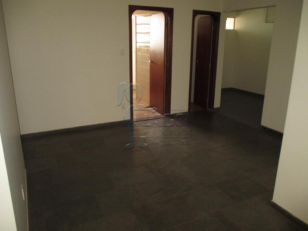 Alugar Apartamento / Padrão em Ribeirão Preto R$ 1.500,00 - Foto 1