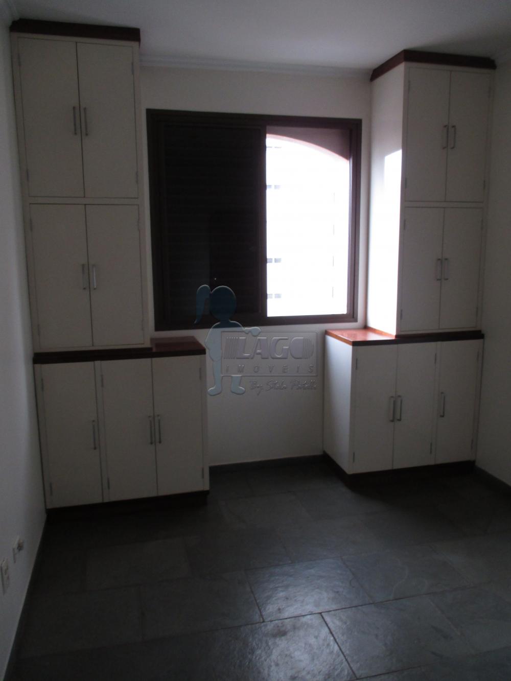 Alugar Apartamento / Padrão em Ribeirão Preto R$ 1.500,00 - Foto 18