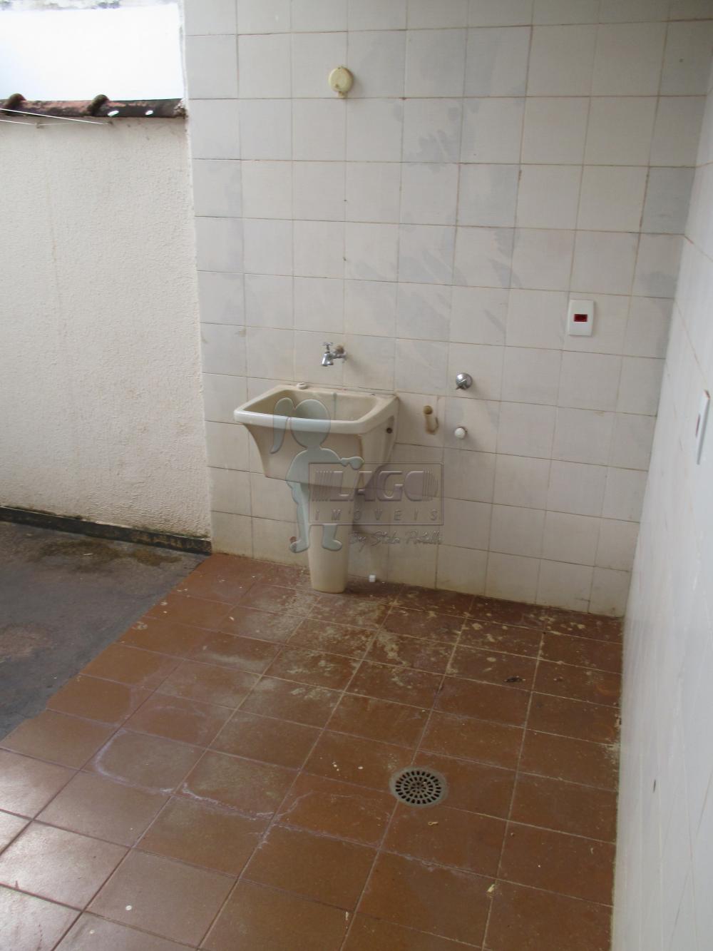 Alugar Apartamento / Padrão em Ribeirão Preto R$ 1.600,00 - Foto 14