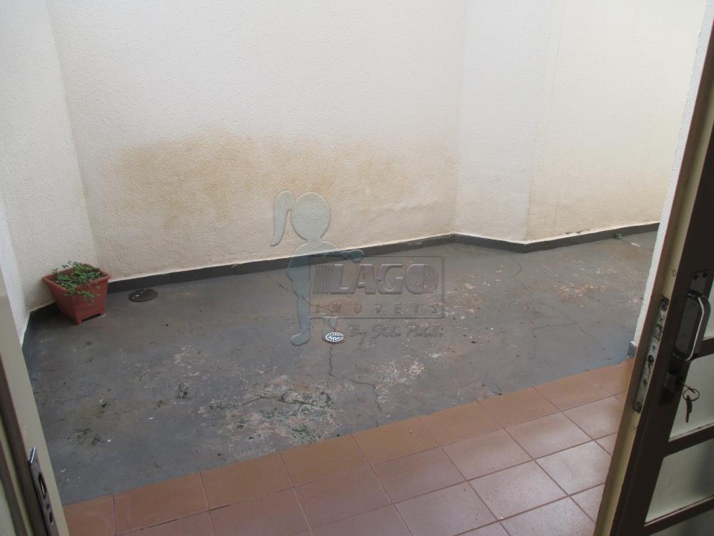 Alugar Apartamento / Padrão em Ribeirão Preto R$ 1.600,00 - Foto 16