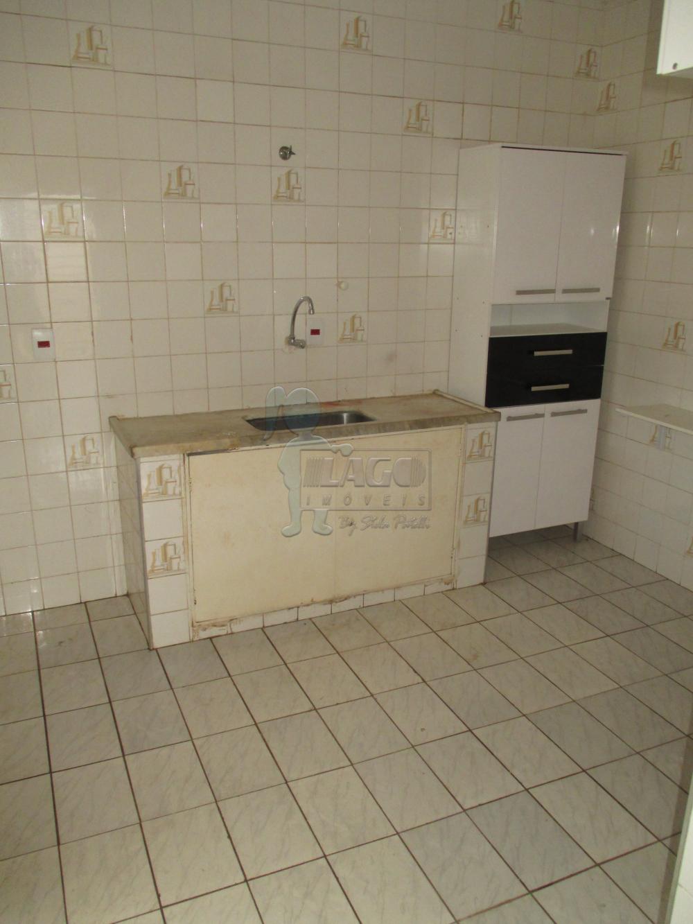 Alugar Apartamento / Padrão em Ribeirão Preto R$ 1.600,00 - Foto 4