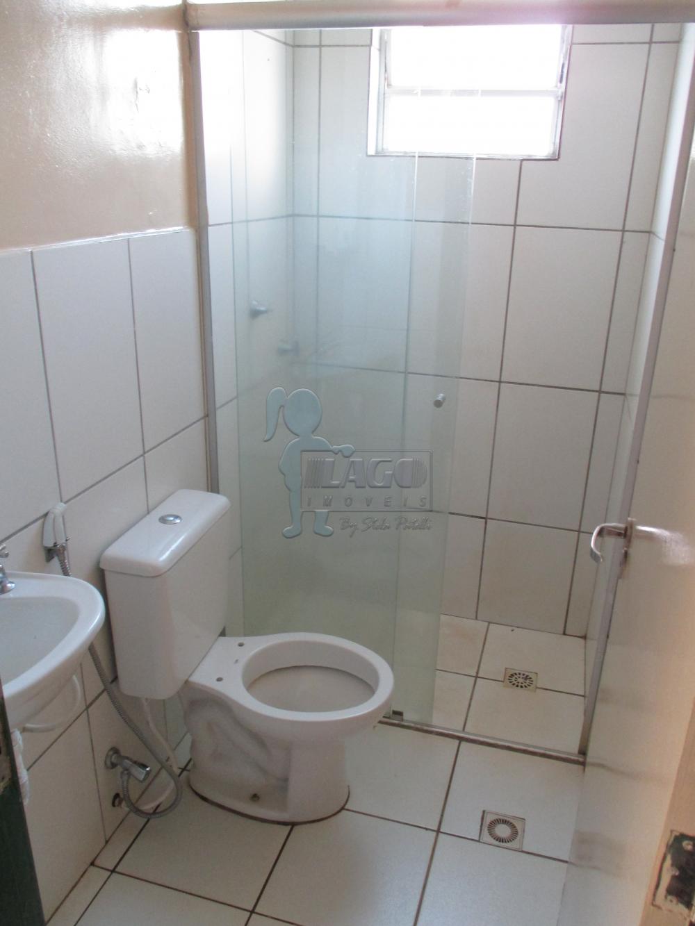 Alugar Apartamentos / Padrão em Ribeirão Preto R$ 680,00 - Foto 4