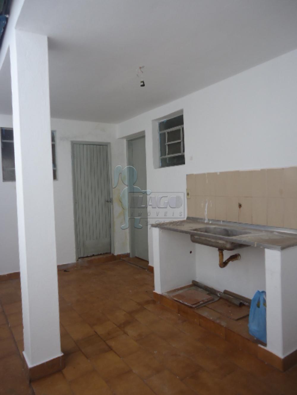 Alugar Casa / Padrão em Ribeirão Preto R$ 520,00 - Foto 5