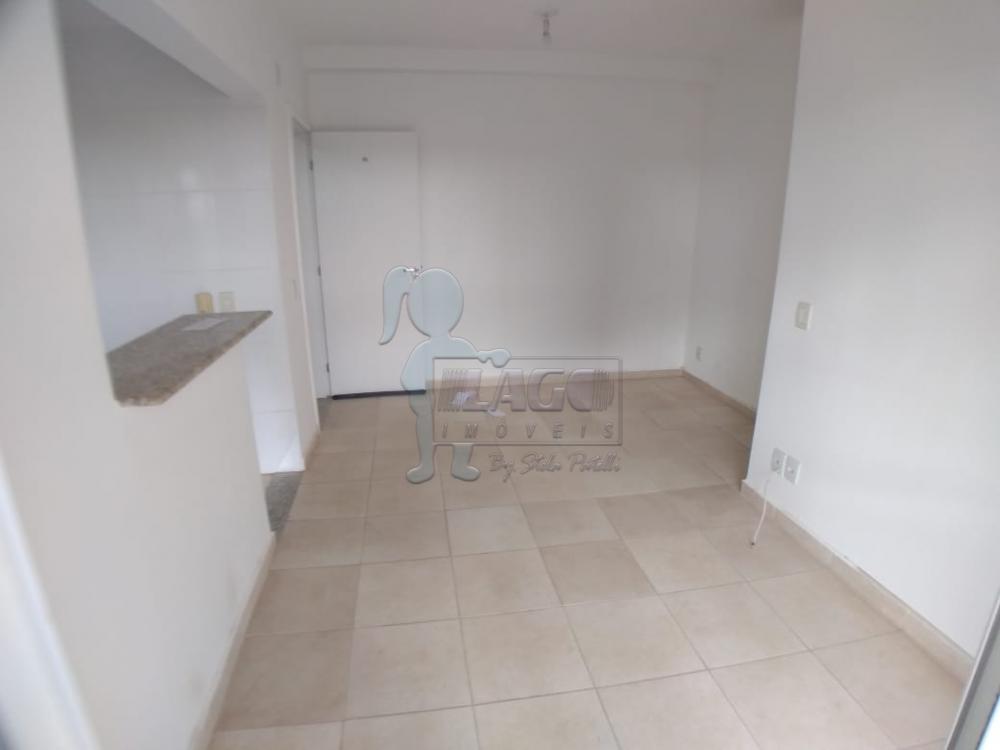 Alugar Apartamento / Padrão em Ribeirão Preto R$ 1.210,00 - Foto 4