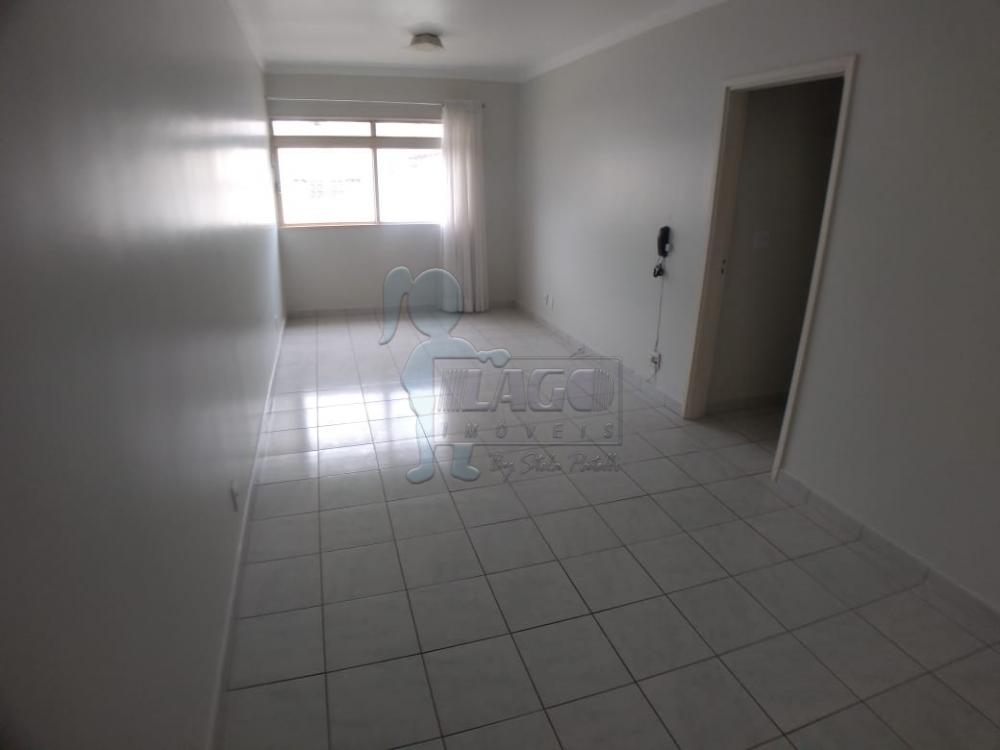 Alugar Apartamento / Padrão em Ribeirão Preto R$ 800,00 - Foto 1