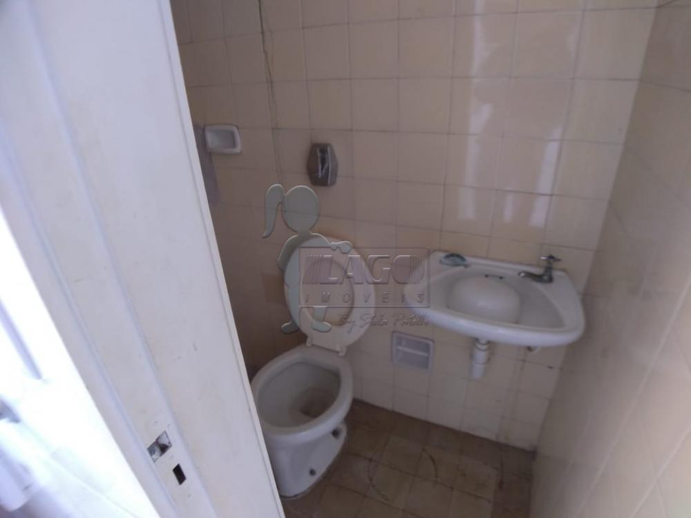 Alugar Apartamento / Padrão em Ribeirão Preto R$ 800,00 - Foto 5